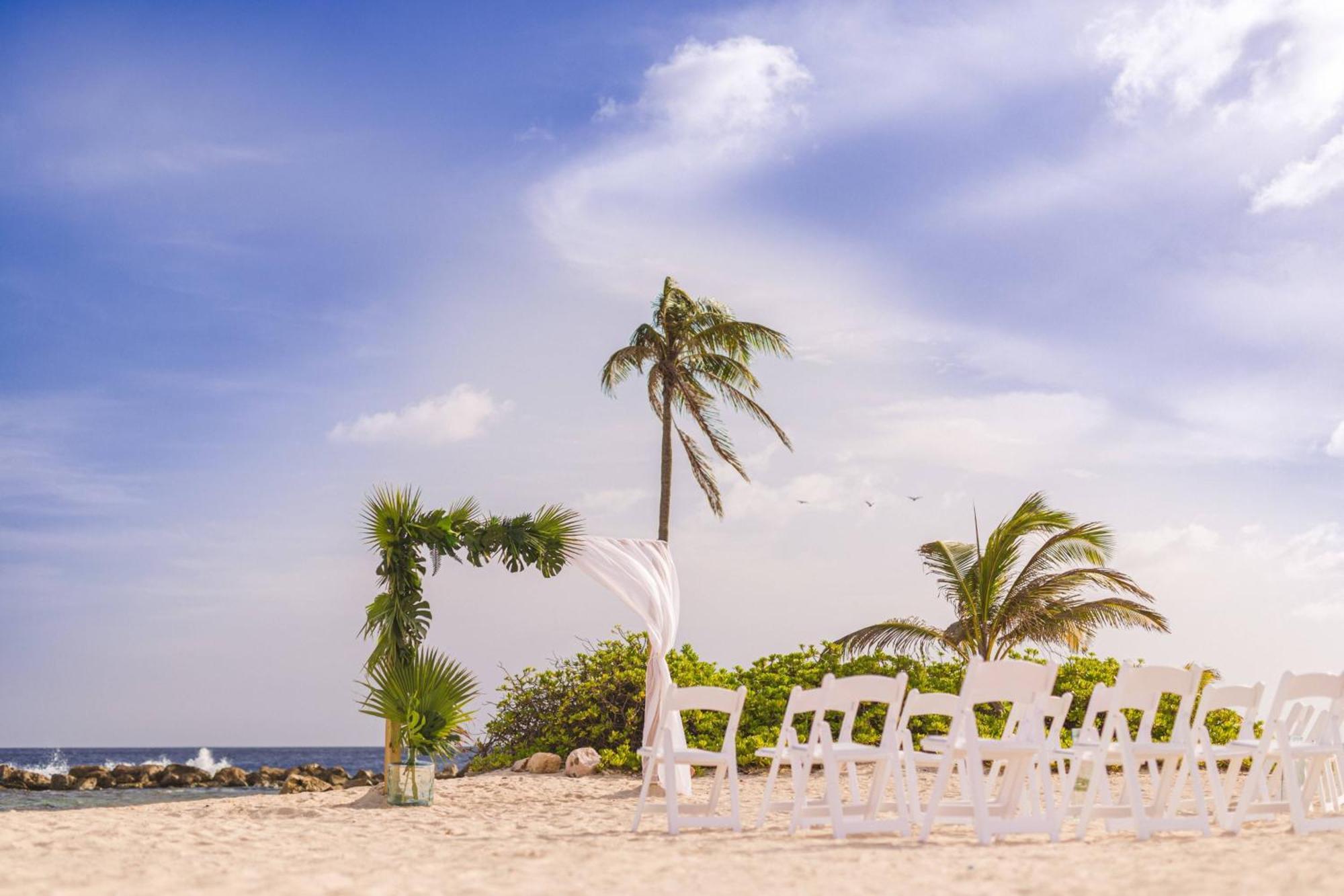 Curacao Marriott Beach Resort Виллемстад Экстерьер фото