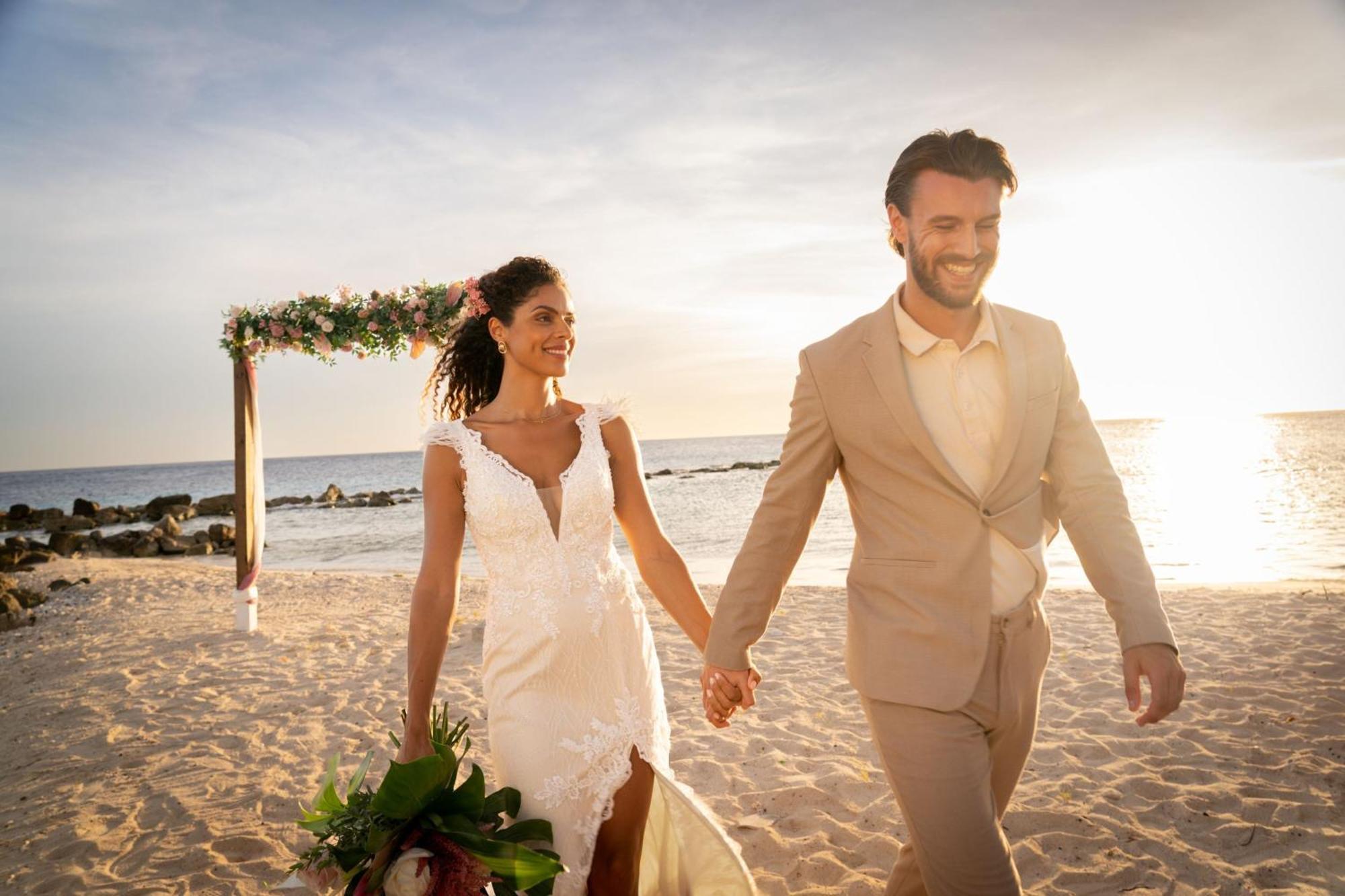 Curacao Marriott Beach Resort Виллемстад Экстерьер фото