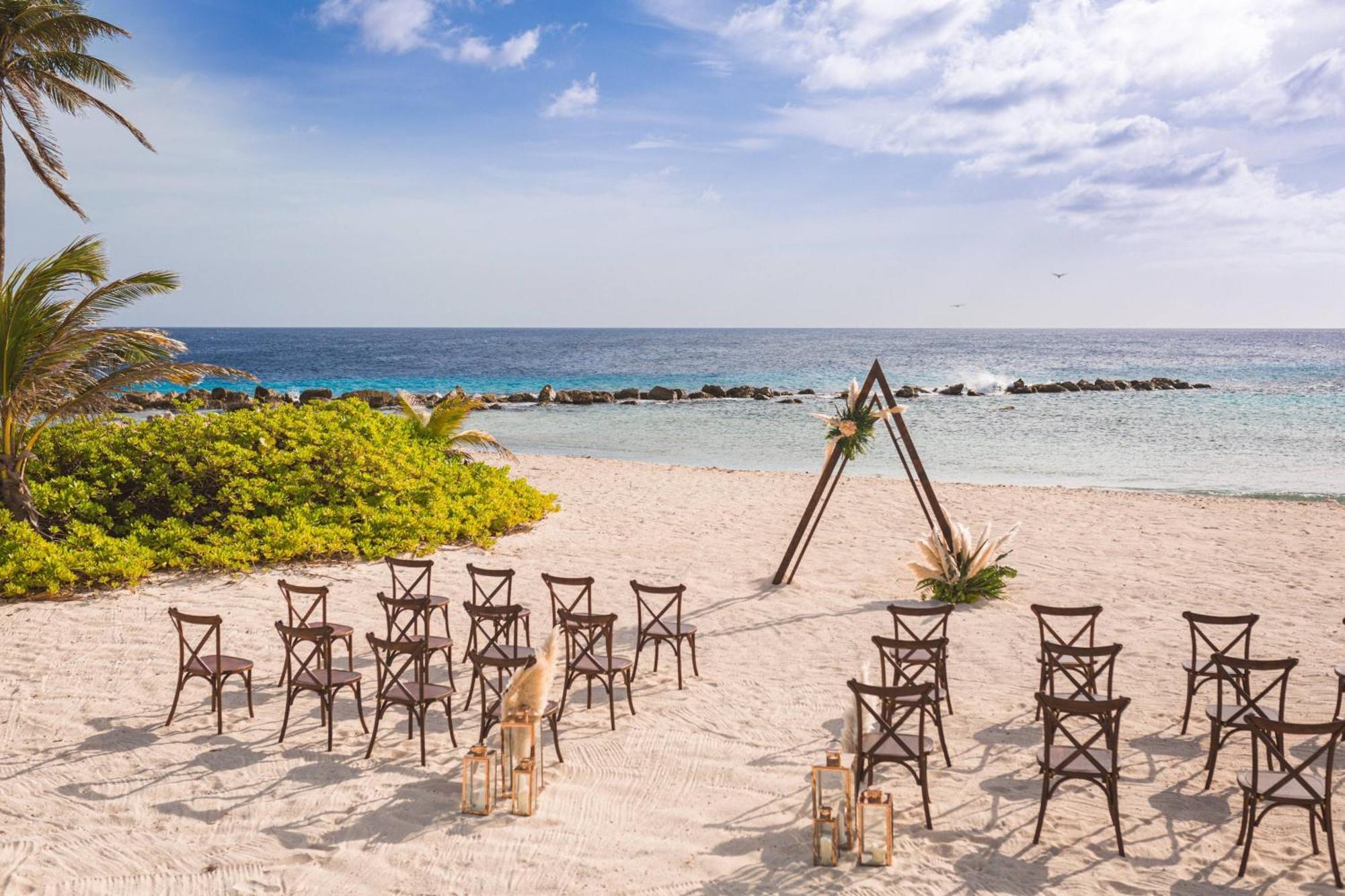 Curacao Marriott Beach Resort Виллемстад Экстерьер фото