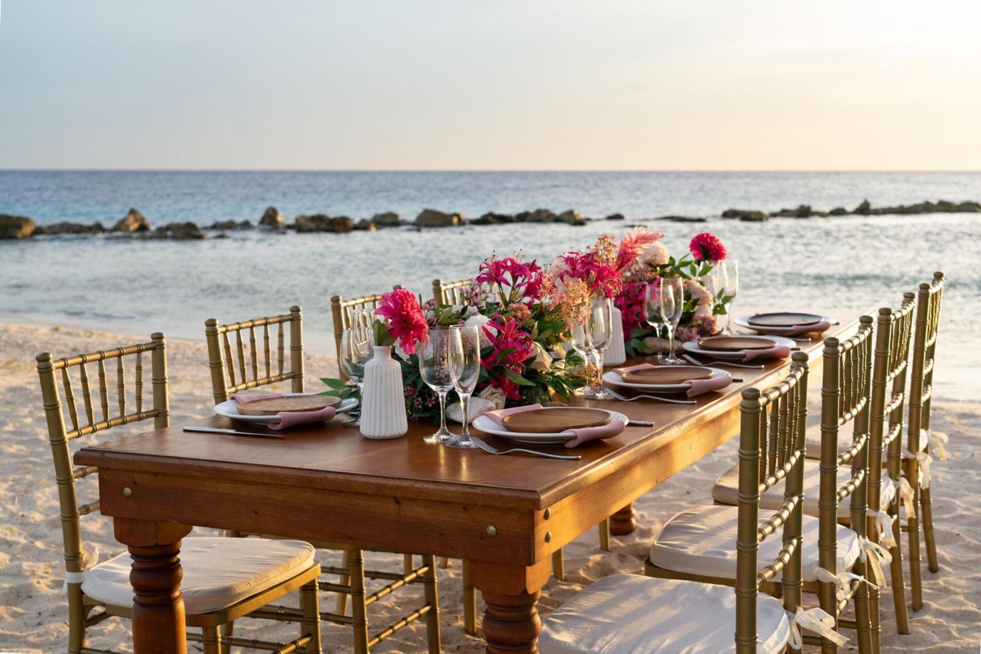 Curacao Marriott Beach Resort Виллемстад Экстерьер фото