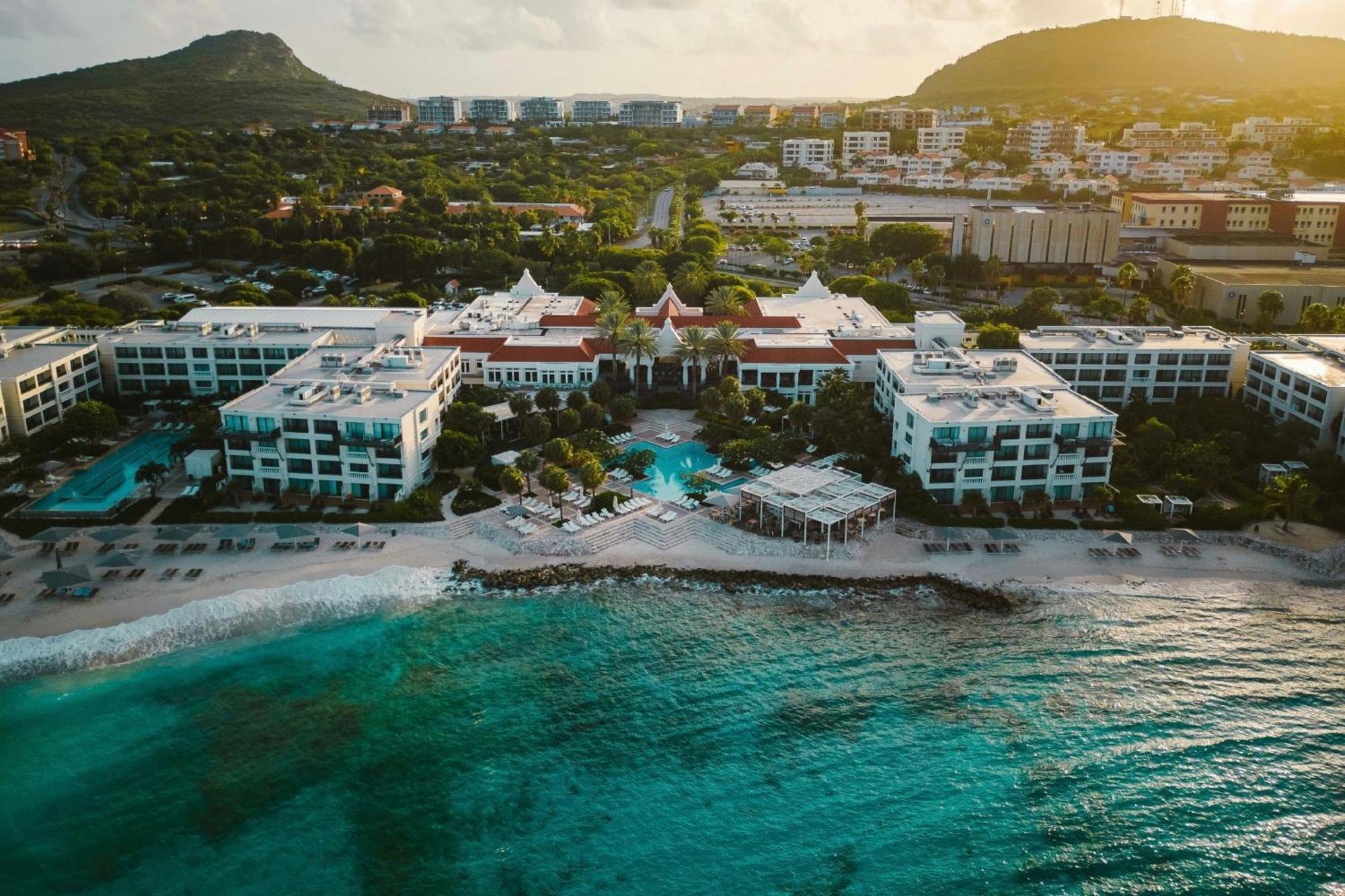 Curacao Marriott Beach Resort Виллемстад Экстерьер фото